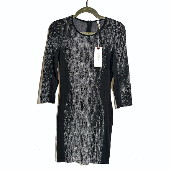 Revolve Lanston Printed Slimming Dress In Black/White Size M New With Tags - Picture 1 of 8